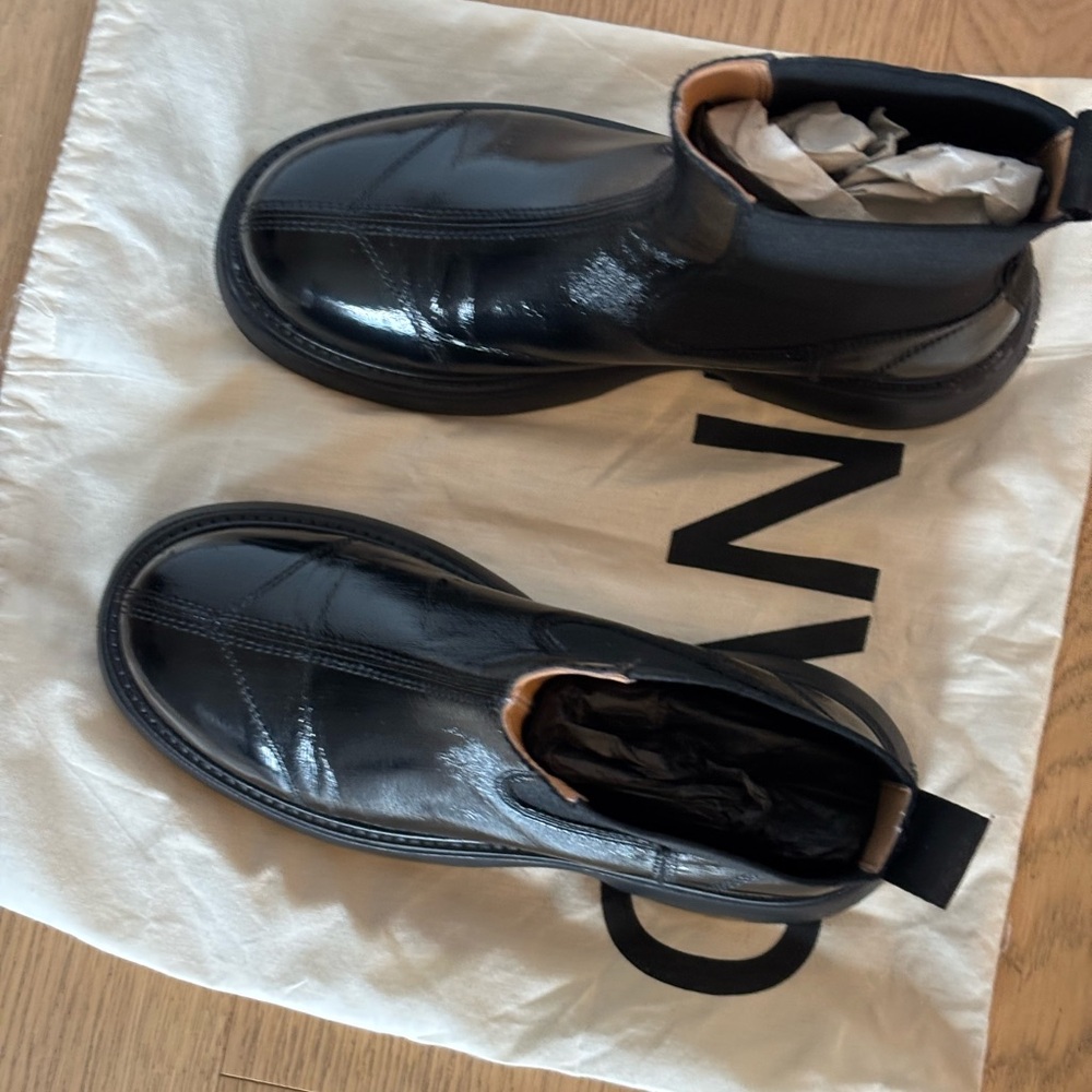Ganni Black Everyday Mid Chelsea Boots